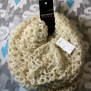 NEW Steve Madden Scarf